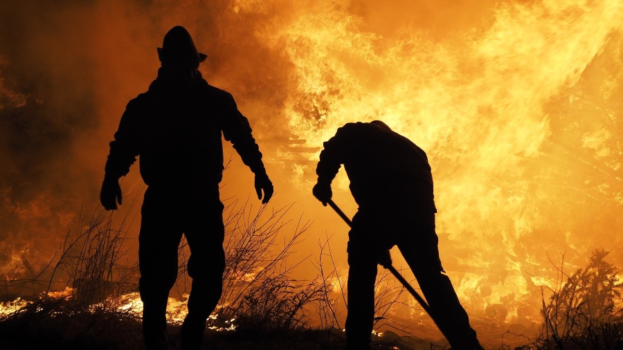 Incendios continúan sin control en California