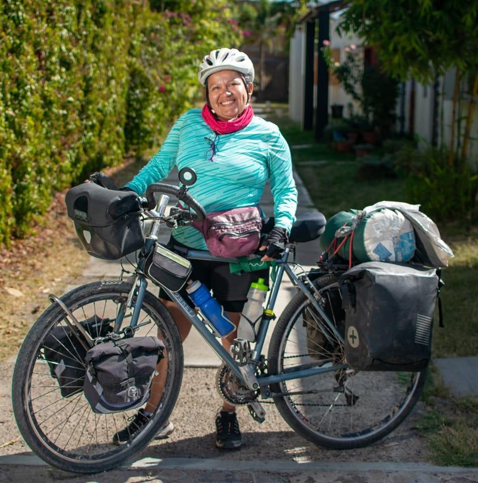 Paola Renderos, la ciclista que busca su sueño de recorrer América